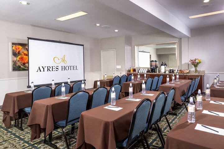 Meeting facility